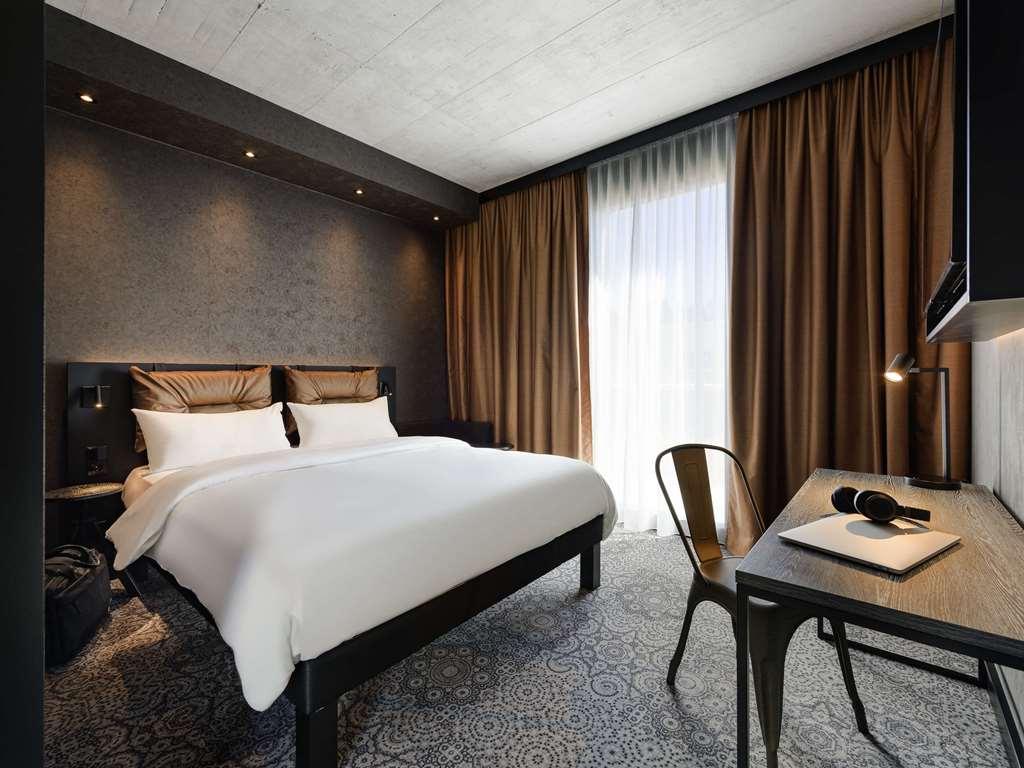Hotel Ibis Styles FDH Pokoj fotografie