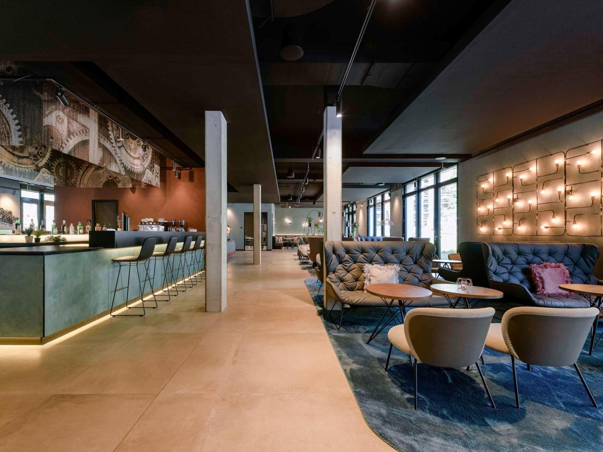 Hotel Ibis Styles FDH Exteriér fotografie