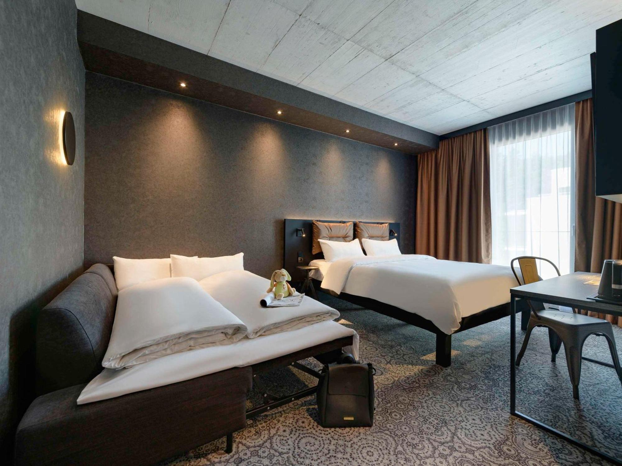 Hotel Ibis Styles FDH Exteriér fotografie